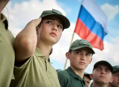 Более трех тысяч курсантов Центра «ВОИН» прошли межрегиональные смены «Время юных героев» в Волгоградской области