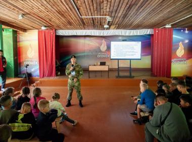 Инструктор Центра «ВОИН» в Бурятии рассказал курсантам, как служил во флоте