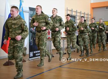 Мэр Белгорода встретился с курсантами Центра «ВОИН»